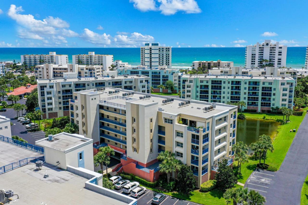 Oceanwalk Condos Bethune Beach المظهر الخارجي الصورة