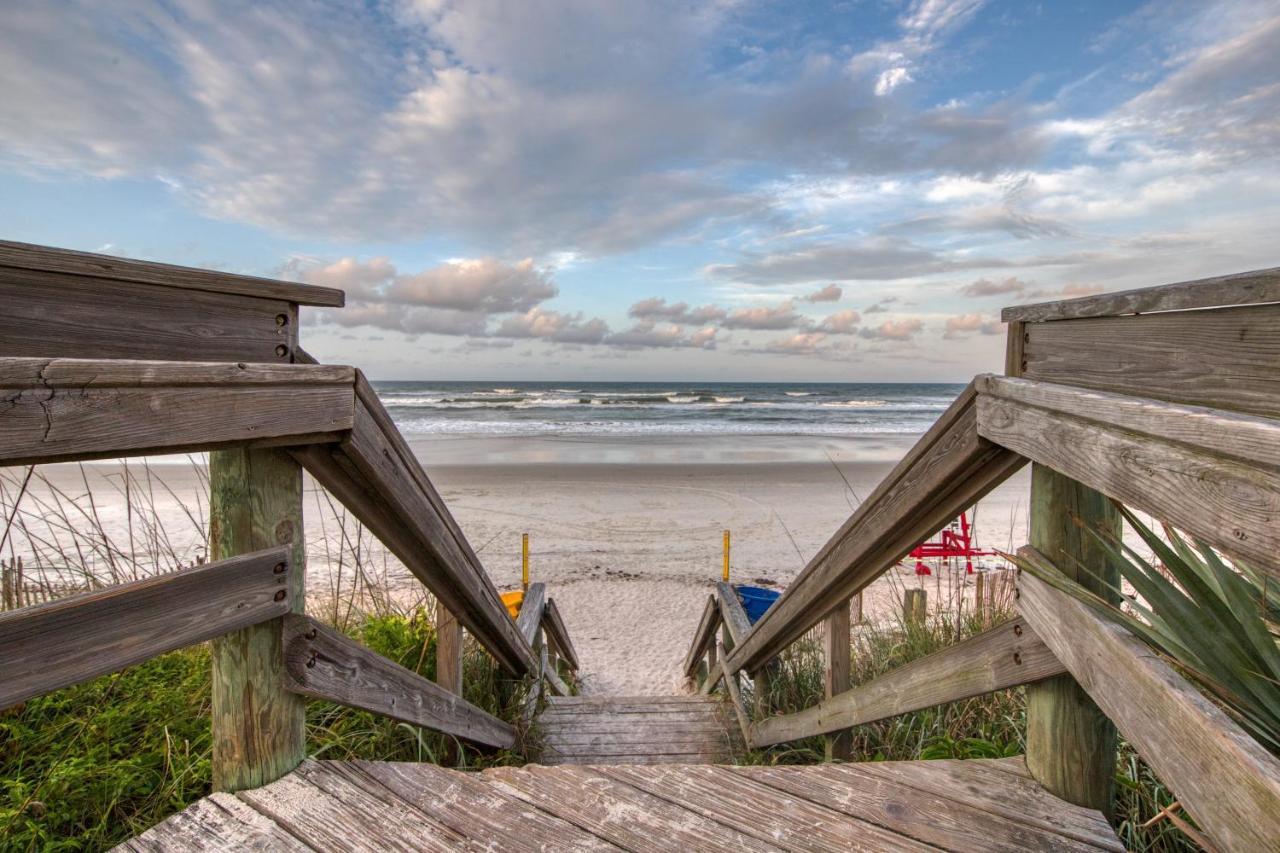 Oceanwalk Condos Bethune Beach المظهر الخارجي الصورة