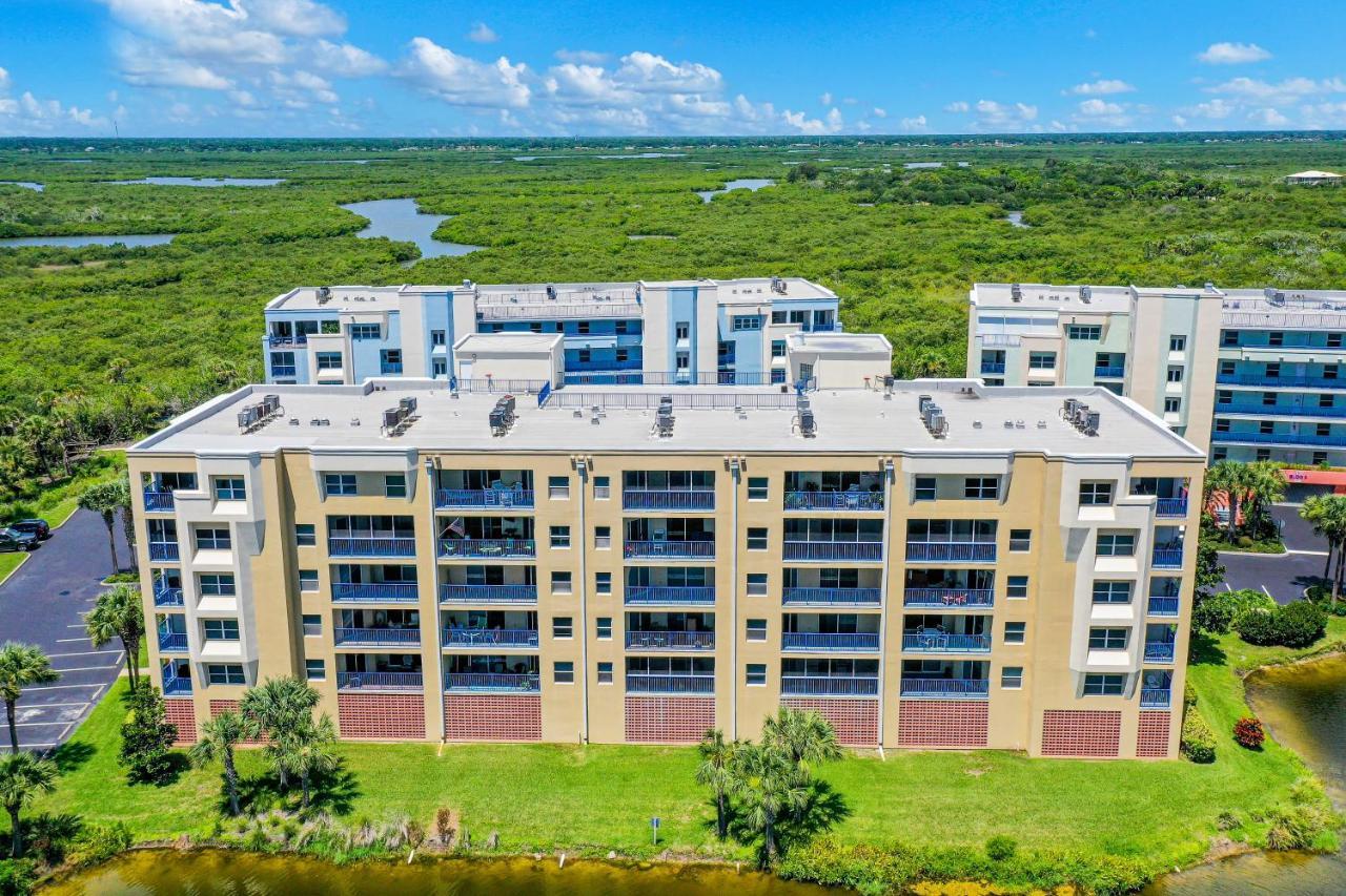 Oceanwalk Condos Bethune Beach المظهر الخارجي الصورة