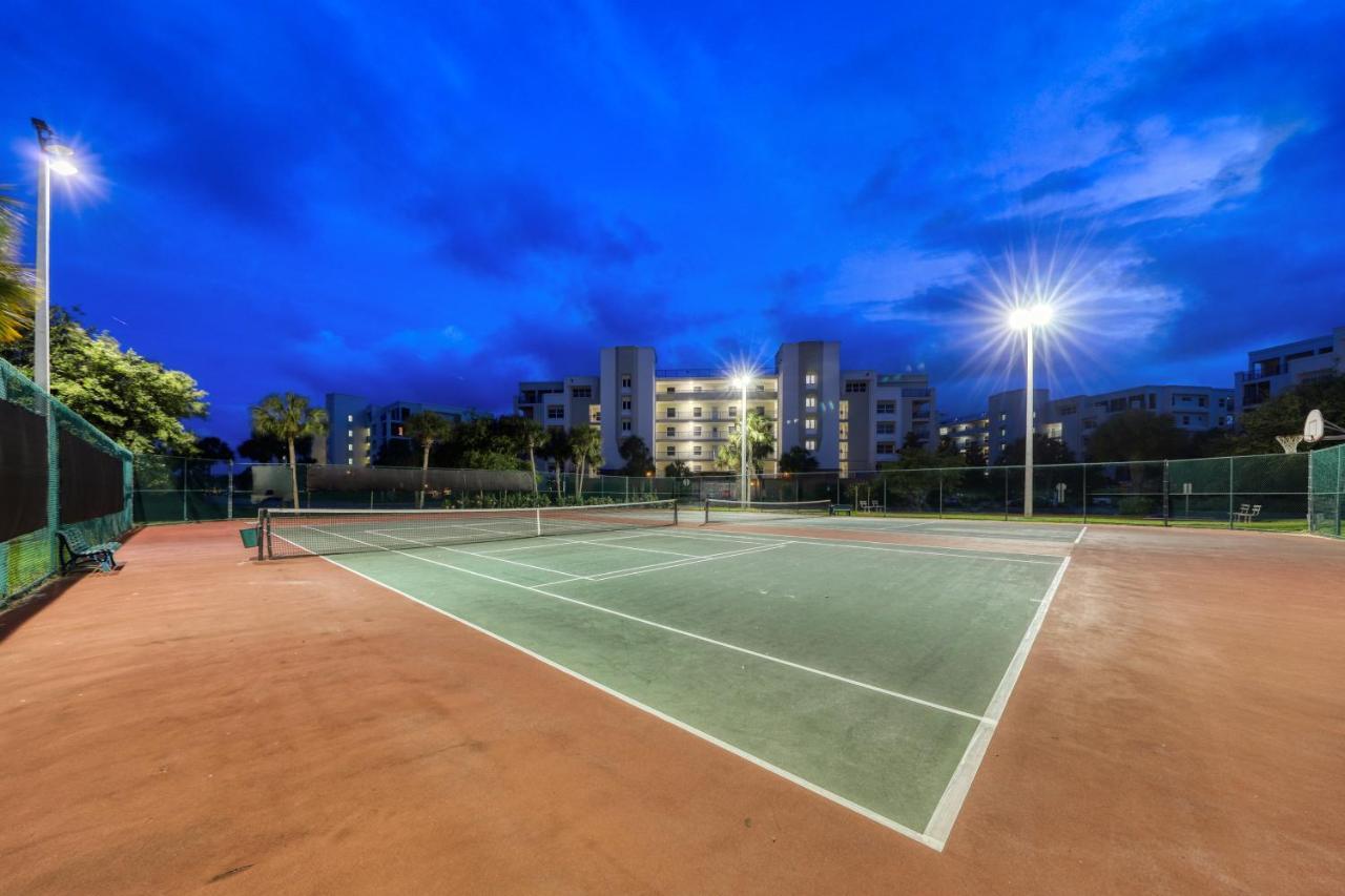 Oceanwalk Condos Bethune Beach المظهر الخارجي الصورة