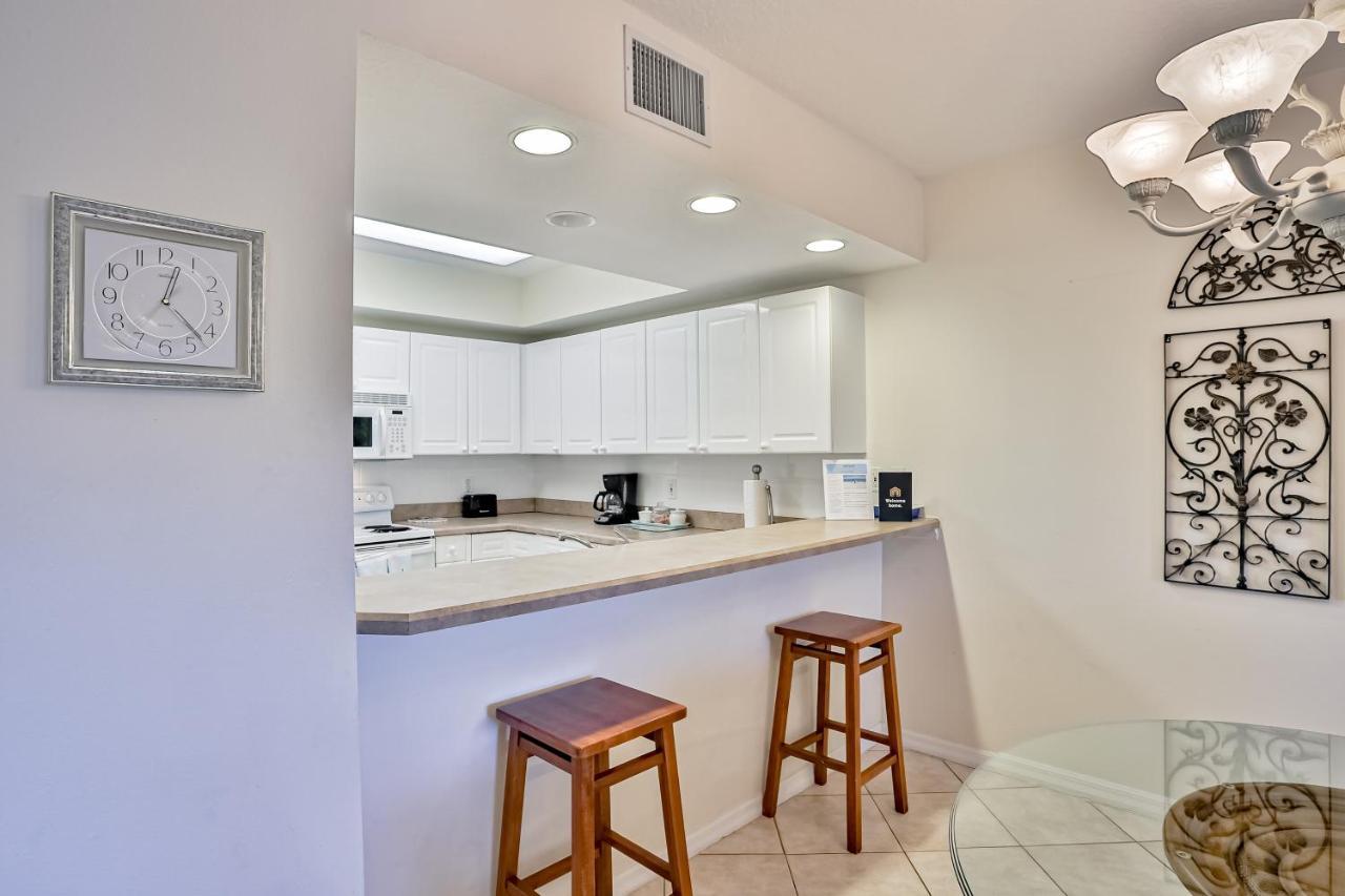 Oceanwalk Condos Bethune Beach المظهر الخارجي الصورة